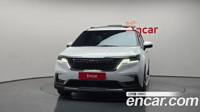 Kia Carnival 2023 thumb 2