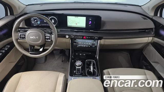 Kia Carnival 2023 thumb 6