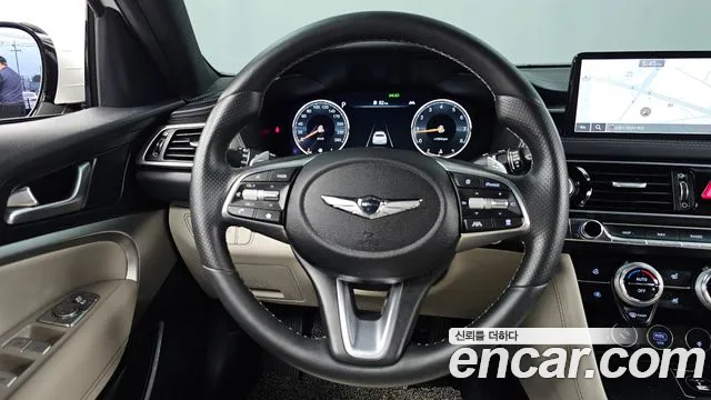 Genesis G70 2022 thumb 8
