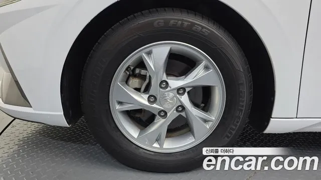 Hyundai Avante 2020 thumb 5