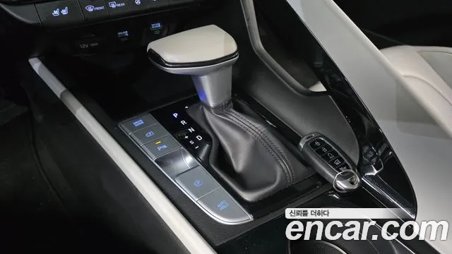 Hyundai Avante 2020 thumb 9