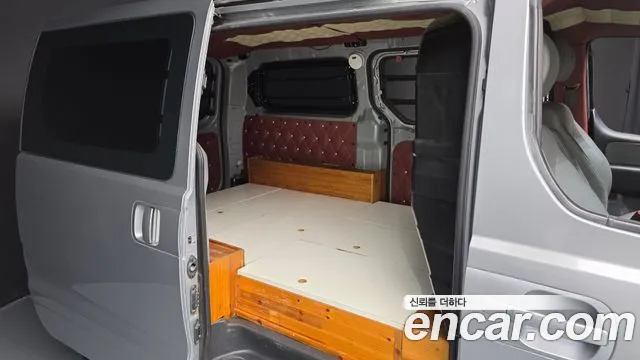 Hyundai Starex 2018 thumb 12