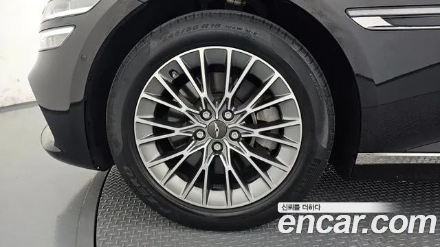 Genesis G80 2022 thumb 5