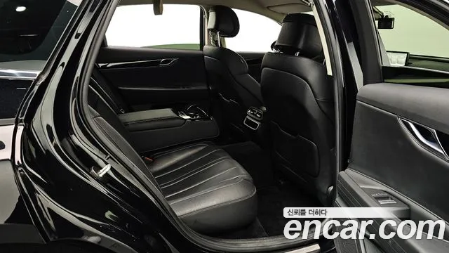Genesis G80 2022 thumb 12