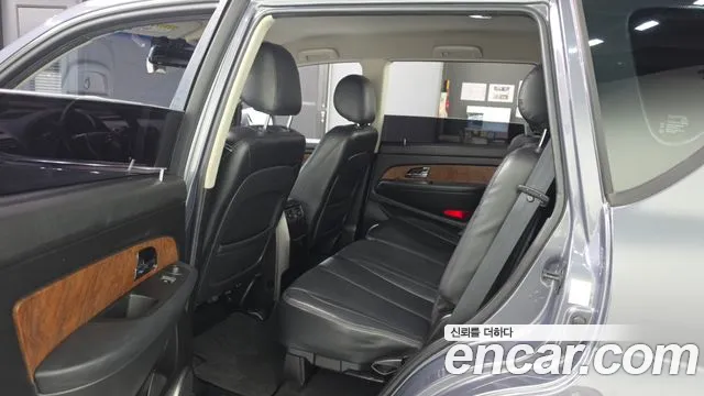 KG_Mobility_Ssangyong Rexton 2015 thumb 11