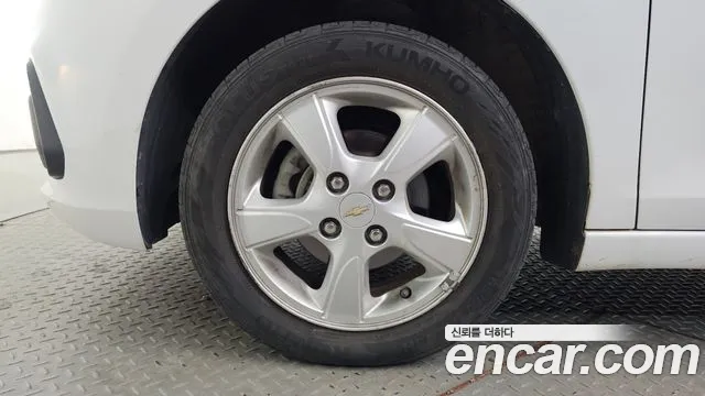 ChevroletGMDaewoo Spark 2016 thumb 5