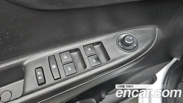 ChevroletGMDaewoo Spark 2016 thumb 12