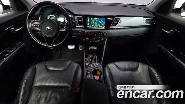 Kia Niro 2016 thumb 6