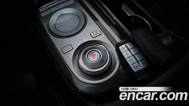 Genesis G80 2021 thumb 9