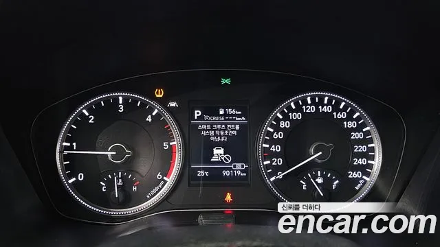 Hyundai Santa Fe 2018 thumb 8