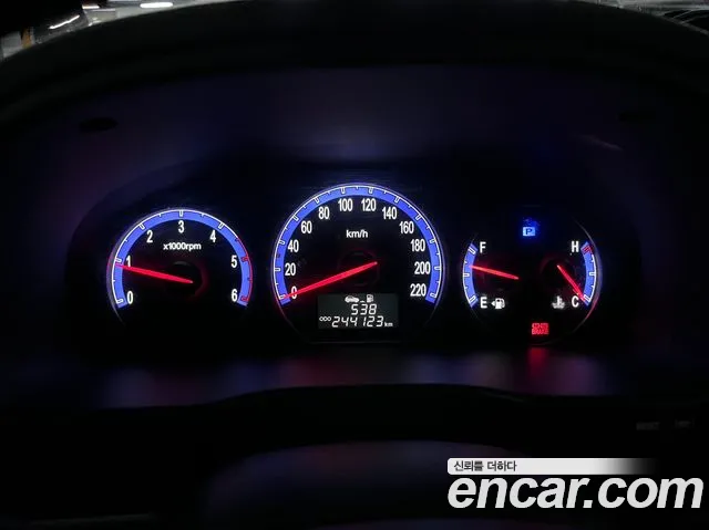 Hyundai Santa Fe 2007 thumb 5