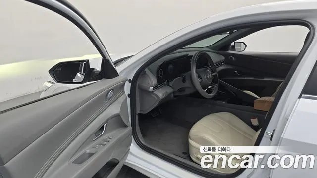 Hyundai Avante 2023 thumb 10