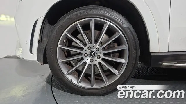 Mercedes-Benz GLE 2023 thumb 5