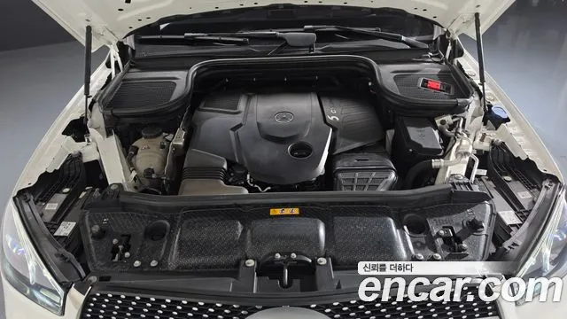 Mercedes-Benz GLE 2023 thumb 6