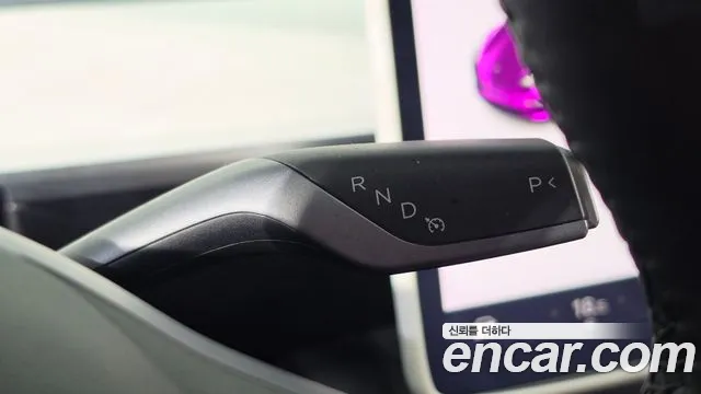Tesla Model 3 2022 thumb 8