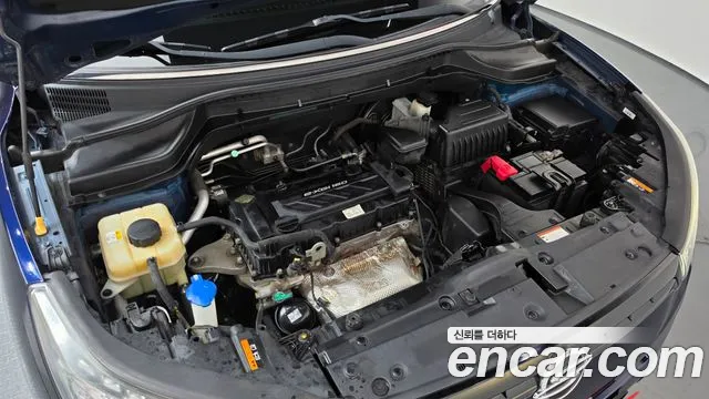 KG_Mobility_Ssangyong TIBOLI 2015 thumb 6