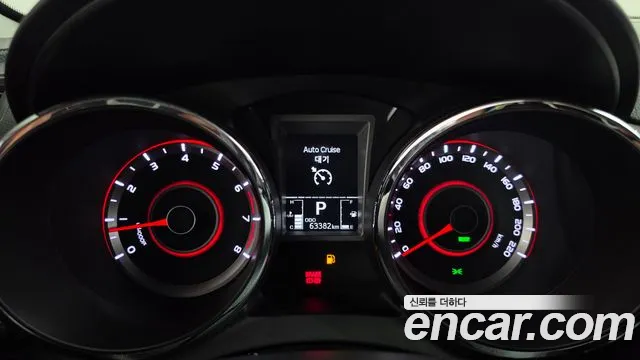 KG_Mobility_Ssangyong TIBOLI 2015 thumb 8