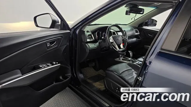 KG_Mobility_Ssangyong TIBOLI 2015 thumb 10