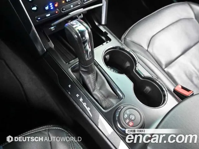 Ford Explorer 2016 thumb 9