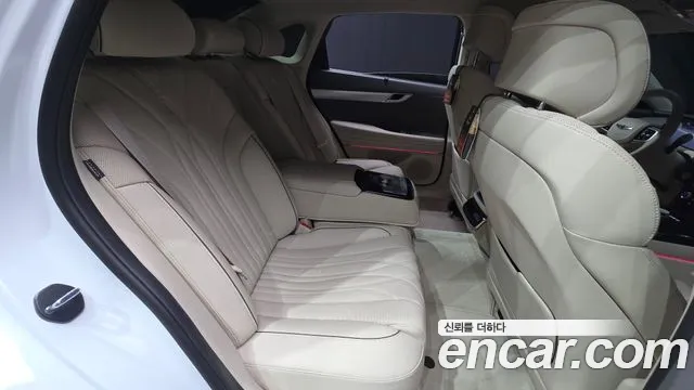 Genesis G80 2025 thumb 12