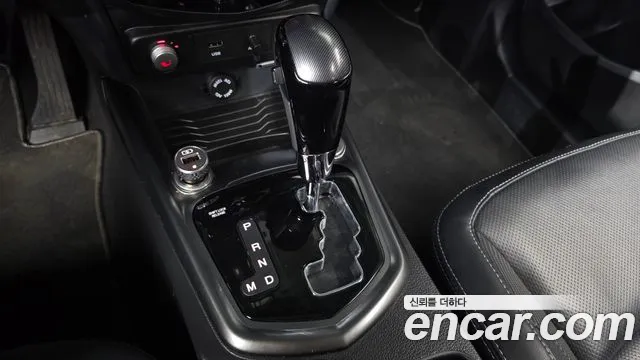 KG_Mobility_Ssangyong TIBOLI 2016 thumb 8