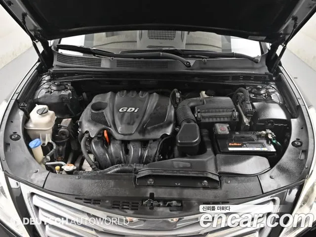 Hyundai Grandeur 2012 thumb 6