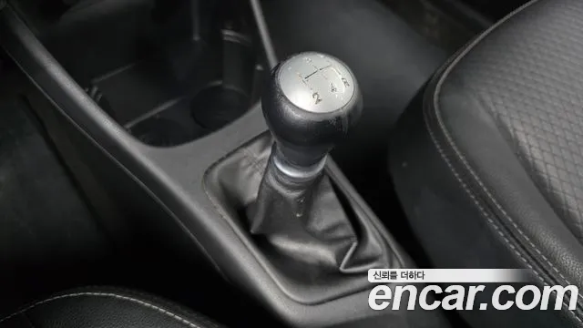 Kia Morning 2013 thumb 9