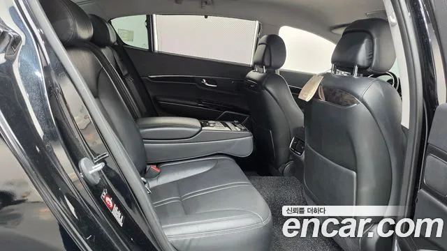 Kia K9 2015 thumb 11