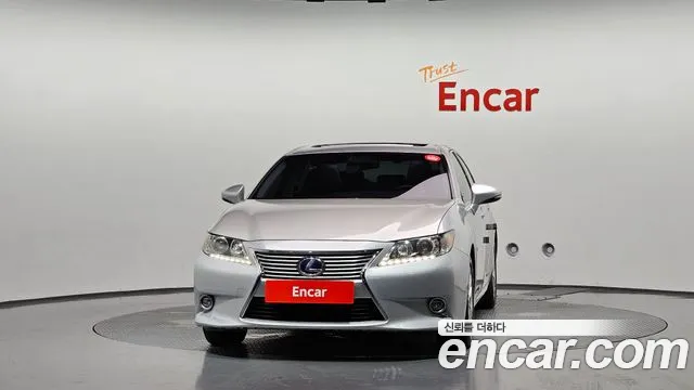 Lexus ES 2013 thumb 3