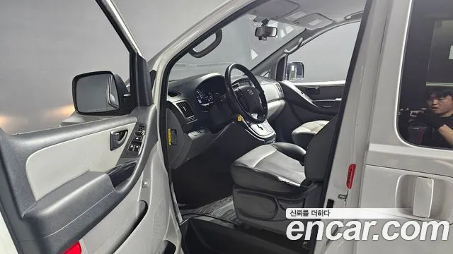 Hyundai Starex 2020 thumb 10