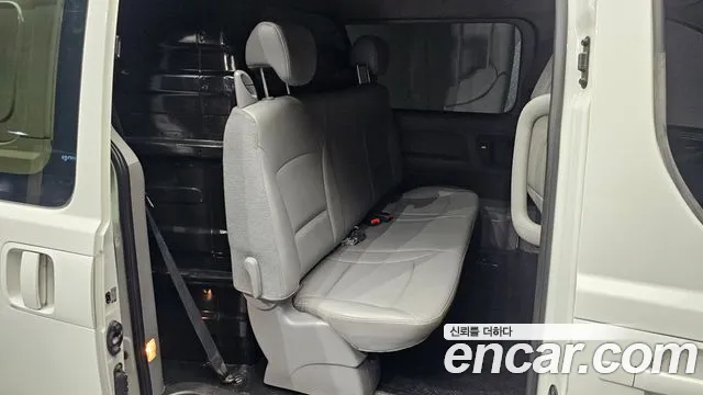 Hyundai Starex 2020 thumb 11