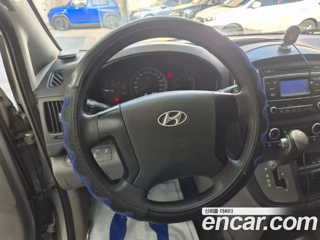 Hyundai Starex 2016 thumb 7