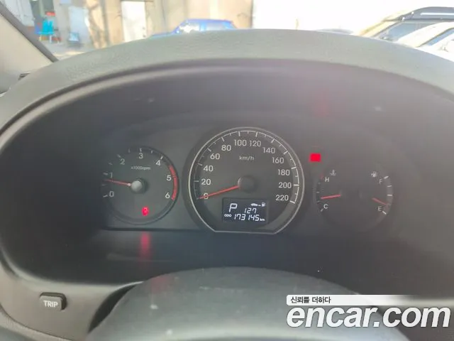 Hyundai Starex 2016 thumb 8