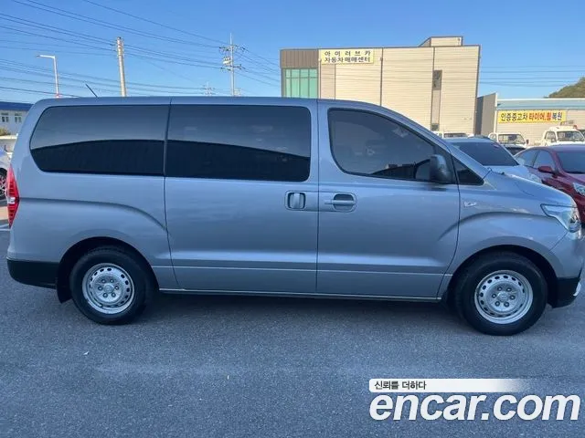 Hyundai Starex 2019 thumb 5