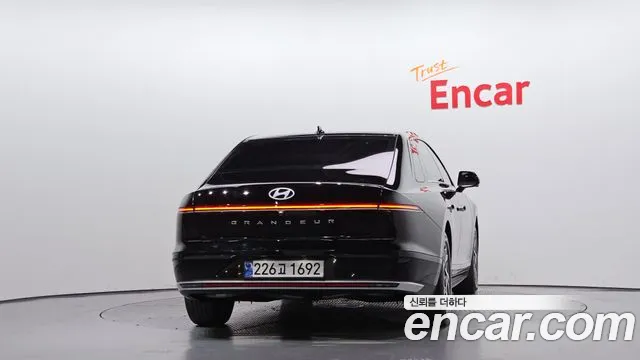 Hyundai Grandeur 2023 thumb 4