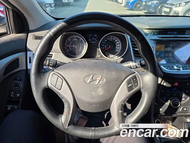Hyundai Avante 2015 thumb 6