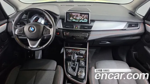 BMW 2-Series 2020 thumb 7