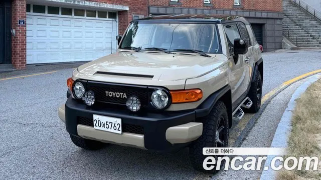 Toyota FJ Cruiser 2007 thumb 12