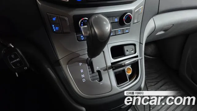 Hyundai Starex 2020 thumb 9