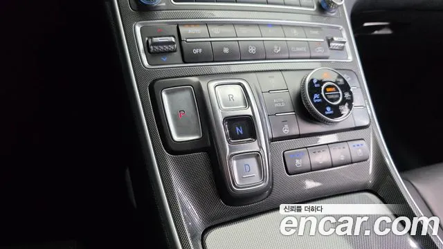 Hyundai Santa Fe 2022 thumb 9