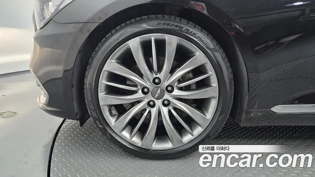 Genesis G80 2017 thumb 5