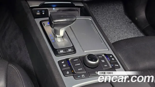 Genesis G80 2017 thumb 9