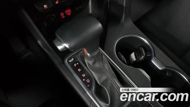 Kia Sportage 2016 thumb 8