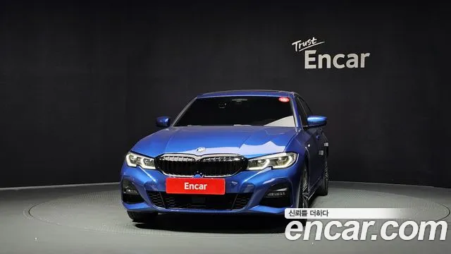 BMW 3-Series 2020 thumb 3