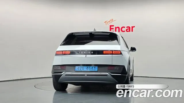 Hyundai IONIQ 5 2022 thumb 4
