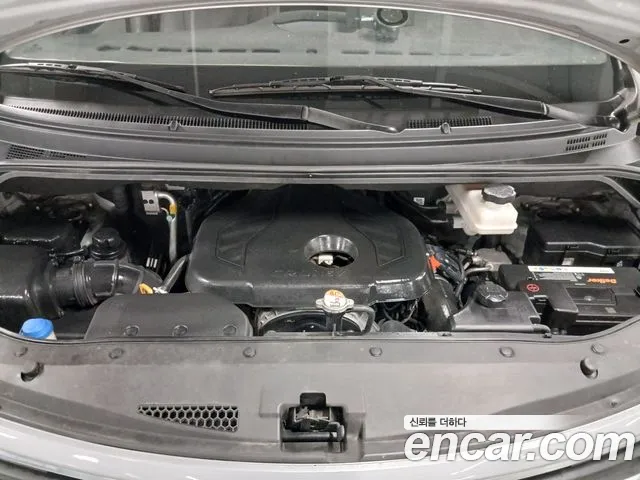 Hyundai Starex 2017 thumb 6