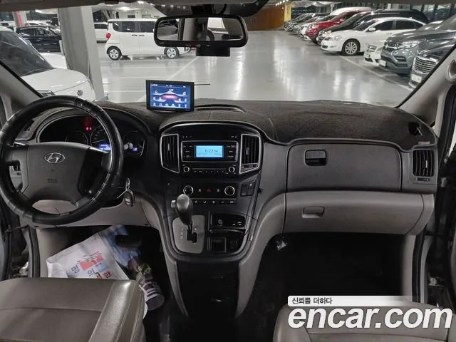 Hyundai Starex 2017 thumb 7