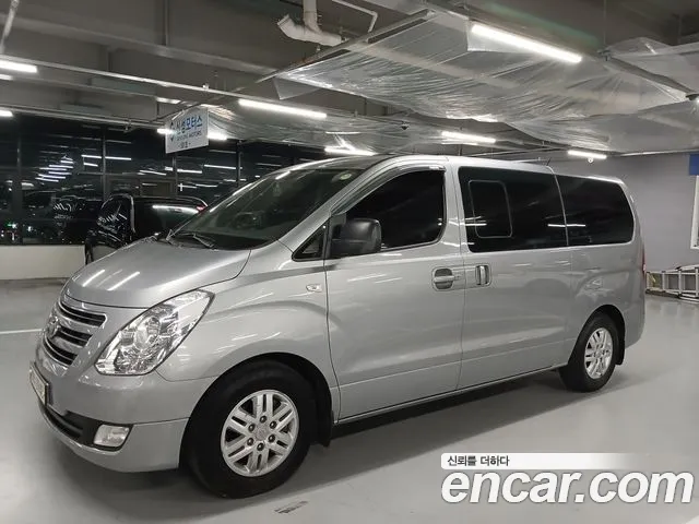 Hyundai Starex 2017 thumb 12
