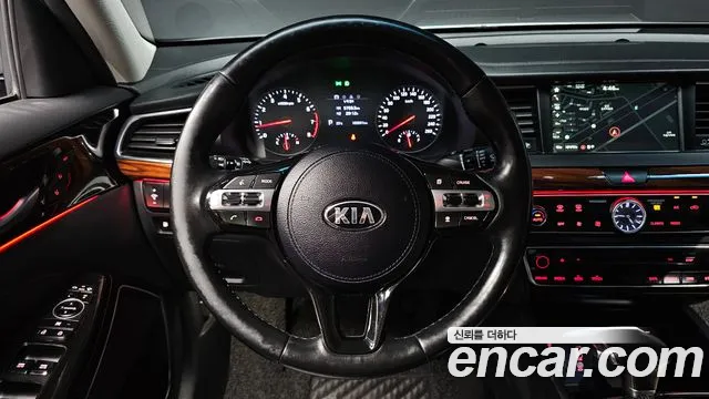 Kia K7 2016 thumb 12