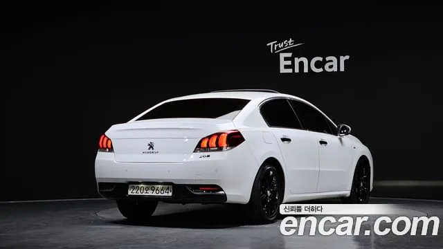 Peugeot 508 2018 thumb 2